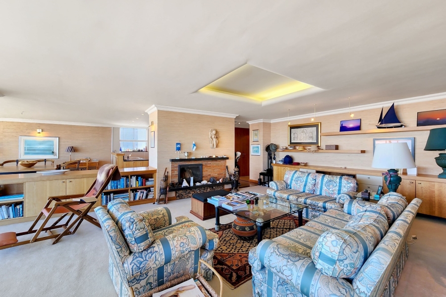2 Bedroom Property for Sale in Bantry Bay Western Cape